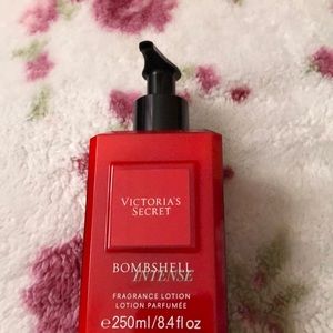 Bombshell Intense lotion